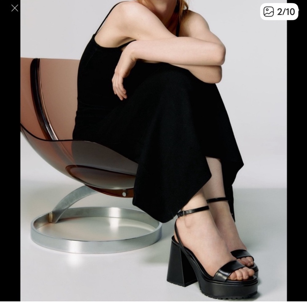 Zara Black Chunky Heel Sandals